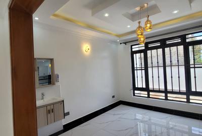 3 Bed Townhouse with En Suite in Ruiru - 4