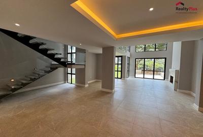 4 Bed Townhouse with En Suite in Runda - 3