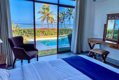 3 Bed Townhouse with En Suite at Kikambala Beach - 2