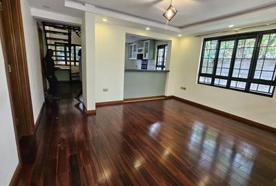 3 Bed House with En Suite in Runda - 4