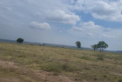 100 ac Land at Nairobi Namanga Highway