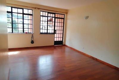 3 Bed Apartment with En Suite at Fourways