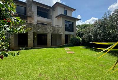 5 Bed Townhouse with En Suite at Lavington