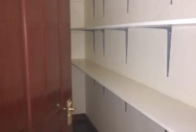 5 Bed House with En Suite in Kitisuru - 4