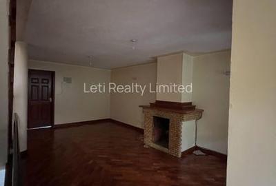 5 Bed Townhouse with En Suite in Lavington - 4