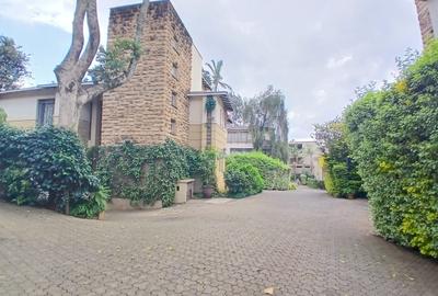 4 Bed Townhouse with En Suite at Lavington Green - 4