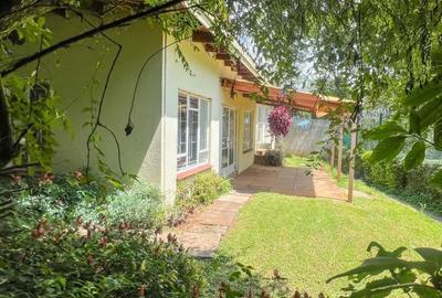 4 Bed Townhouse with En Suite in Riverside