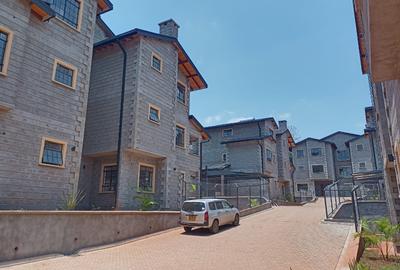 5 Bed Apartment with En Suite at Lavington