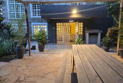 1 Bed House with En Suite in Kitisuru - 2