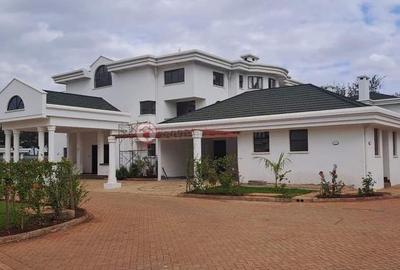 7 Bed House with En Suite at Karen