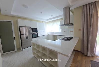 4 Bed Townhouse in Runda - 3