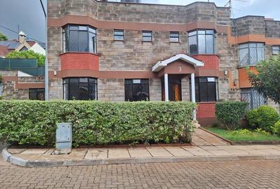 4 Bed Townhouse with En Suite at Lavington Green