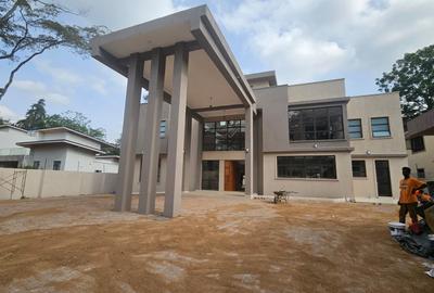 5 Bed House with En Suite in Karen - 3