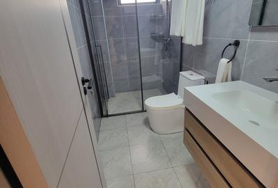 Serviced 1 Bed Apartment with En Suite at Kileleshwa - 3
