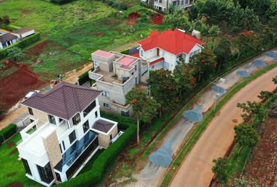 4 Bed Townhouse with En Suite in Kiambu Road - 4