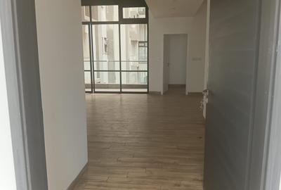 3 Bed Apartment with En Suite in Riverside - 3