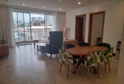 Furnished 2 Bed Apartment with En Suite at City Park Drive