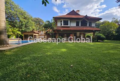 5 Bed House with En Suite in Rosslyn