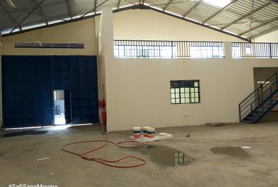 4,500 ft² Warehouse with Service Charge Included at Mombasa Road