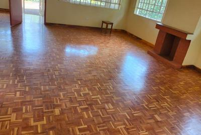 4 Bed House with En Suite at Loresho