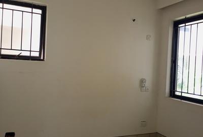 3 Bed Apartment with En Suite in Nyali Area - 3