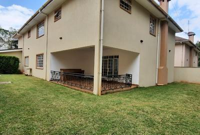 4 Bed Villa with En Suite at Lavington