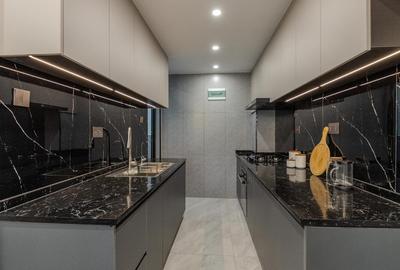 2 Bed Apartment with En Suite in Westlands Area - 3