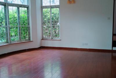 5 Bed Townhouse with En Suite at Kileleshwa