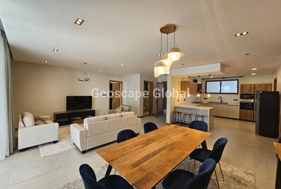 4 Bed Apartment with En Suite in Westlands Area