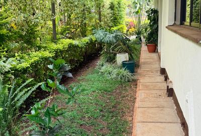 5 Bed Townhouse with En Suite in Kileleshwa - 2