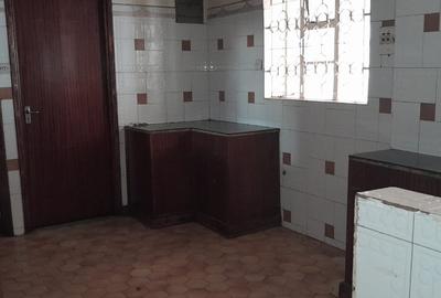 0.75 ac Commercial Property with Service Charge Included at Ngong Road