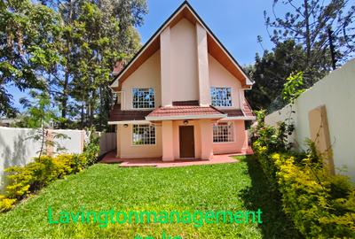 5 Bed Townhouse with En Suite at Lavington Green