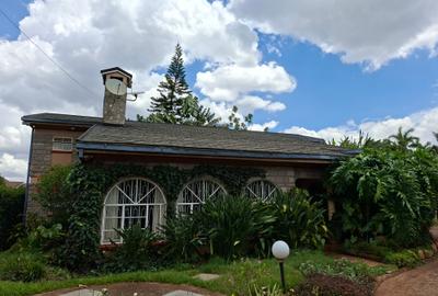 3 Bed Townhouse with En Suite at Off Duom Palm Street - 2