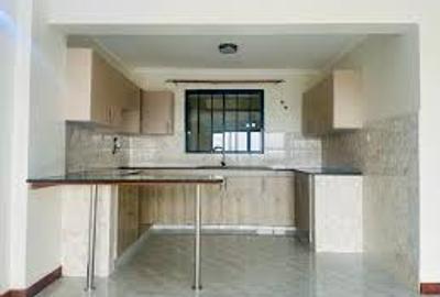 2 Bed Apartment with En Suite in Westlands Area