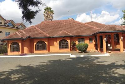 3 Bed House with En Suite at Karen