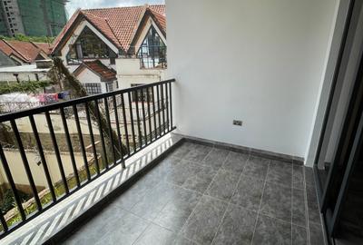 1 Bed Apartment with En Suite in Westlands Area - 4