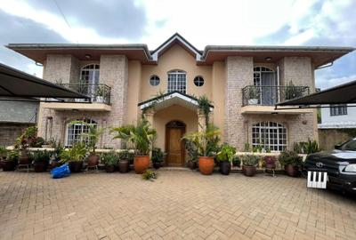 5 Bed House with En Suite in Ngong