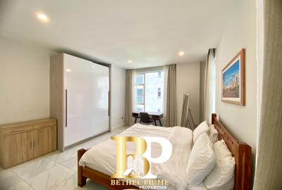 Furnished 1 Bed Apartment with En Suite in Rhapta Road - 4