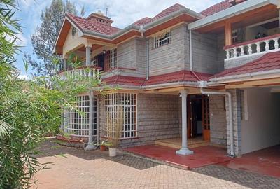 4 Bed House with En Suite at Muthaiga North