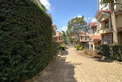 5 Bed Townhouse with En Suite in Kileleshwa