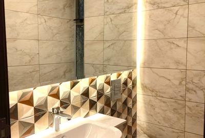 3 Bed Apartment with En Suite at Brookside
