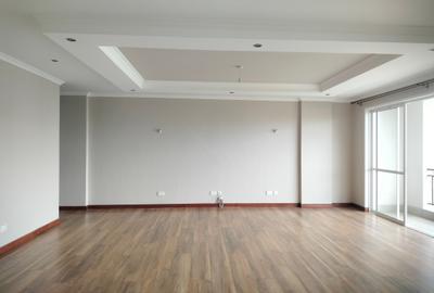 3 Bed Apartment with Staff Quarters at Riverside Drive Walking Distance To Riverside Square - 4