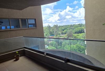 3 Bed Apartment with En Suite at Parklands - 2