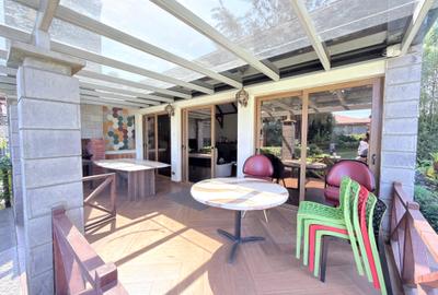 1 Bed House with En Suite in Lavington - 2