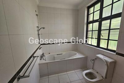 5 Bed House with En Suite in Karen