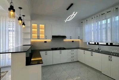 4 Bed House in Ngong - 2