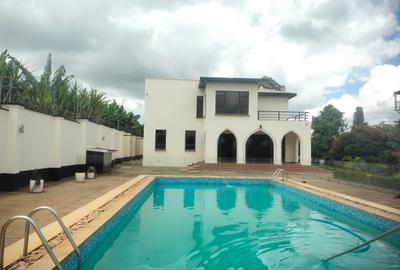 5 Bed Townhouse with Swimming Pool at Few Minutes Drive To Gigiri