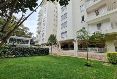 4 Bed Apartment with En Suite in Lavington