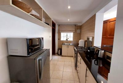 Furnished 1 Bed Apartment with En Suite at Riverside Drive - 3