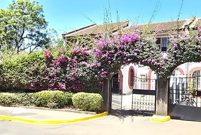 4 Bed Townhouse with En Suite at Ole Odume Road - 4